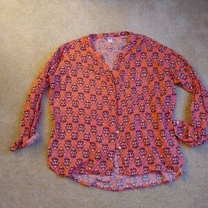 Old navy peachy orange colored button down top